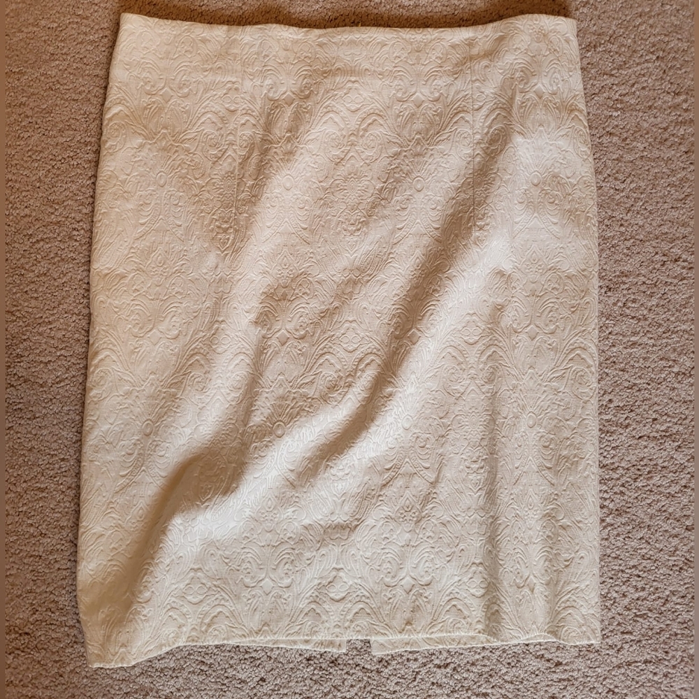 Brocade white skirt